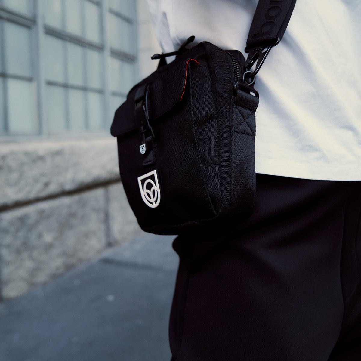 Bound Town Sling Bag in Black – lifestyle
